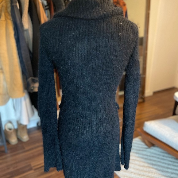 Aritzia Talula sweater jacket - Picture 2 of 4